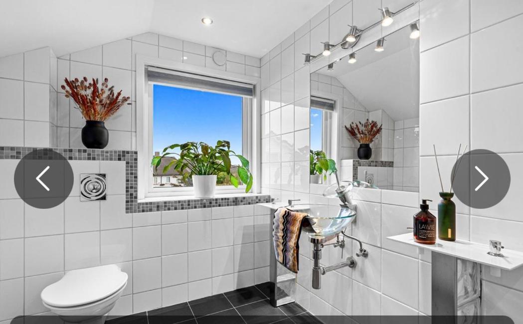 Terraced House With 4 Bedrooms Available For Ons Leilighet